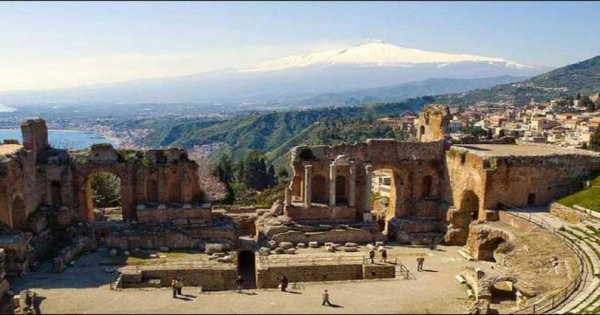 Etna & Taormina from Catania