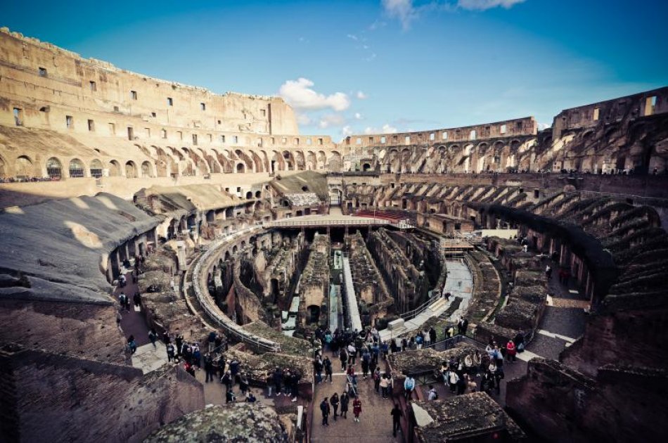 Experience the Power of The Roman Empire While Visiting the Colosseum and More
