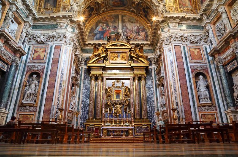 Fall Into History and Explore the Vatican Museums & Underground Rome All in 1 Day 