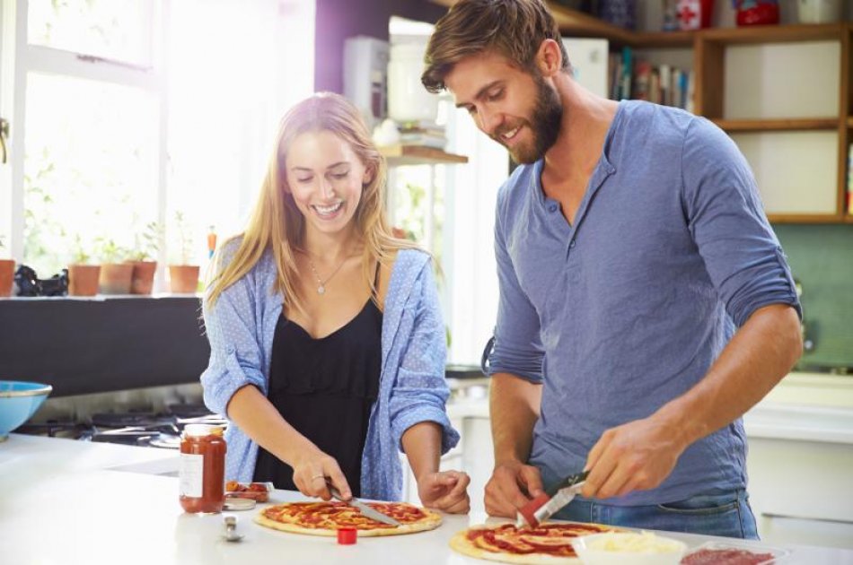 Learn From the Best Italians in This Pizza Making Class