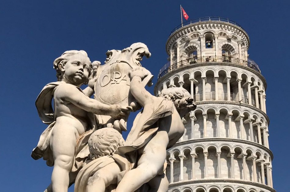 Pisa & Lucca Private Luxury Tour From Florence