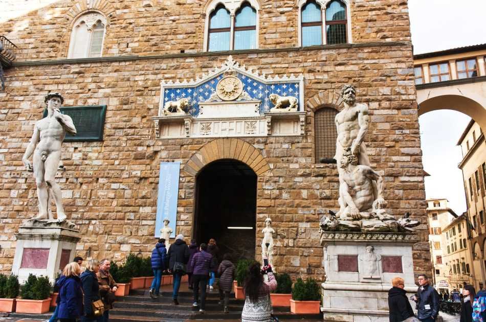 Private Guided Tour to the Accademia Gallery Includes Skip the Line