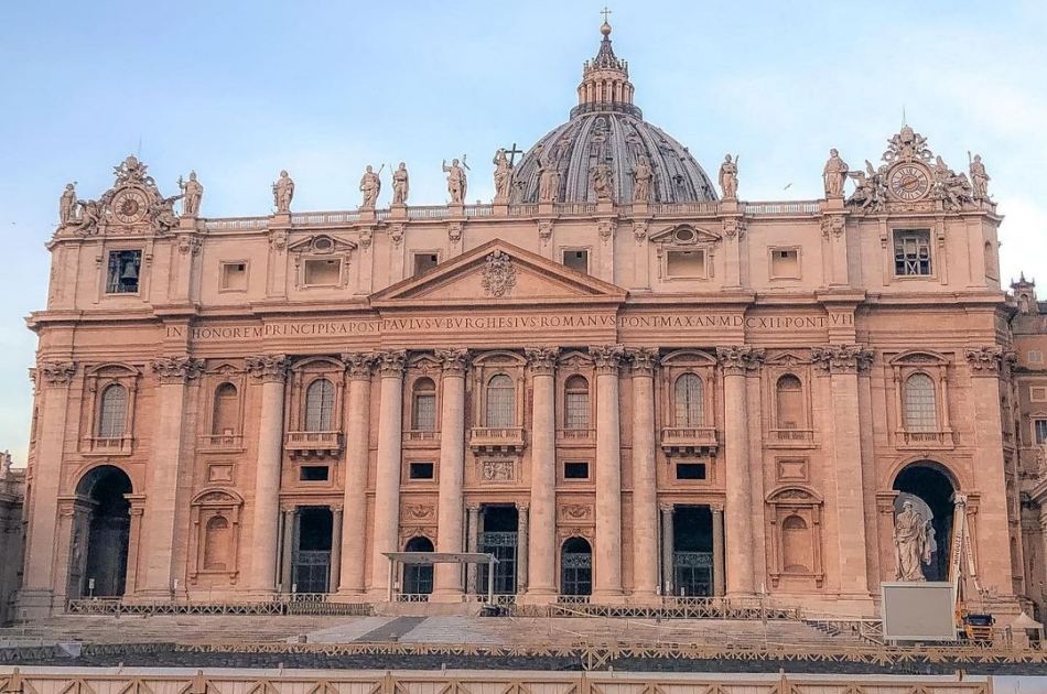 Roam the Vatican With Your Own Audioguide