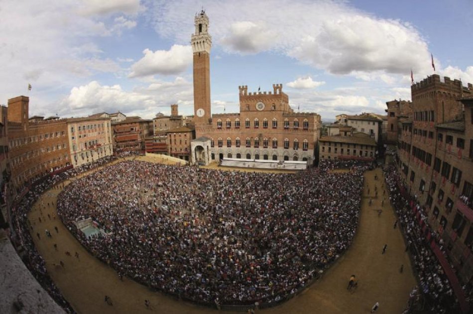Special Event: Siena' s Palio Horse Race