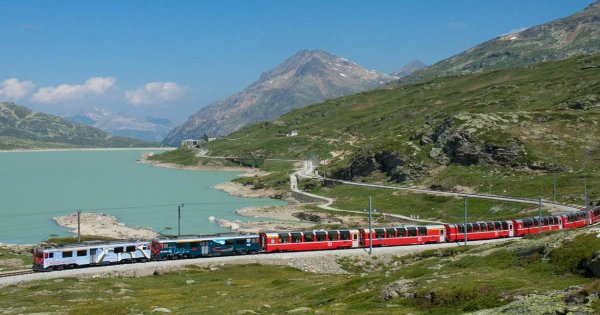 Swiss Chocalate and Alps Tour with Bernina Express