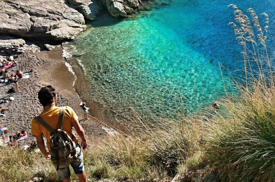 Visit the Breathtaking Terrain of the Amalfi Coast and Positano Day Trip 