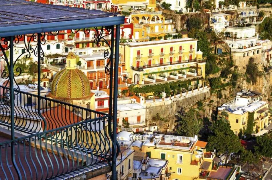 Visit the Breathtaking Terrain of the Amalfi Coast and Positano Day Trip 