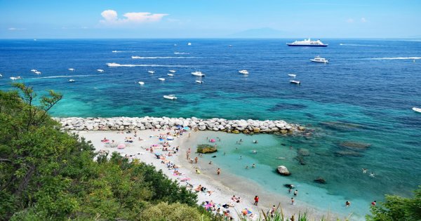 Visit the Sparkling Jewel of the Mediterrian Capri Island