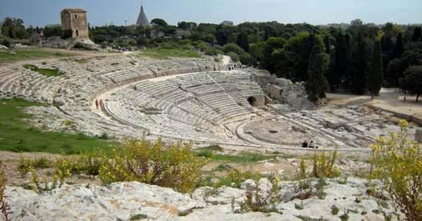 Visit to Syracuse from Taormina