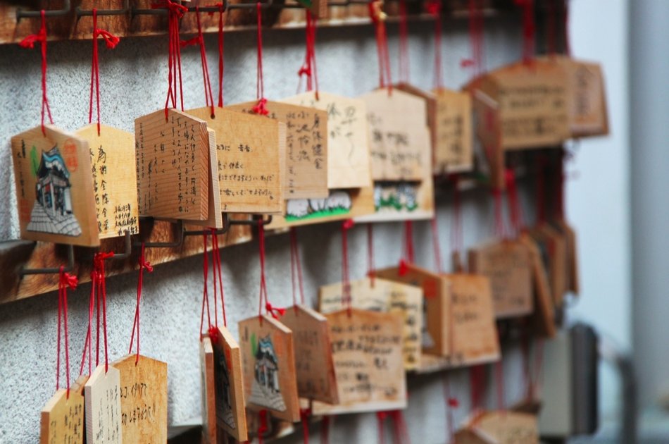Osaka Shrine and Temple Tour