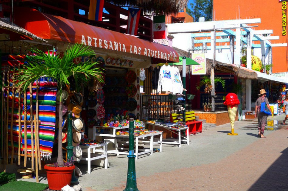 4 Hour Isla Mujeres Catamaran PDEX (up to 35 people)