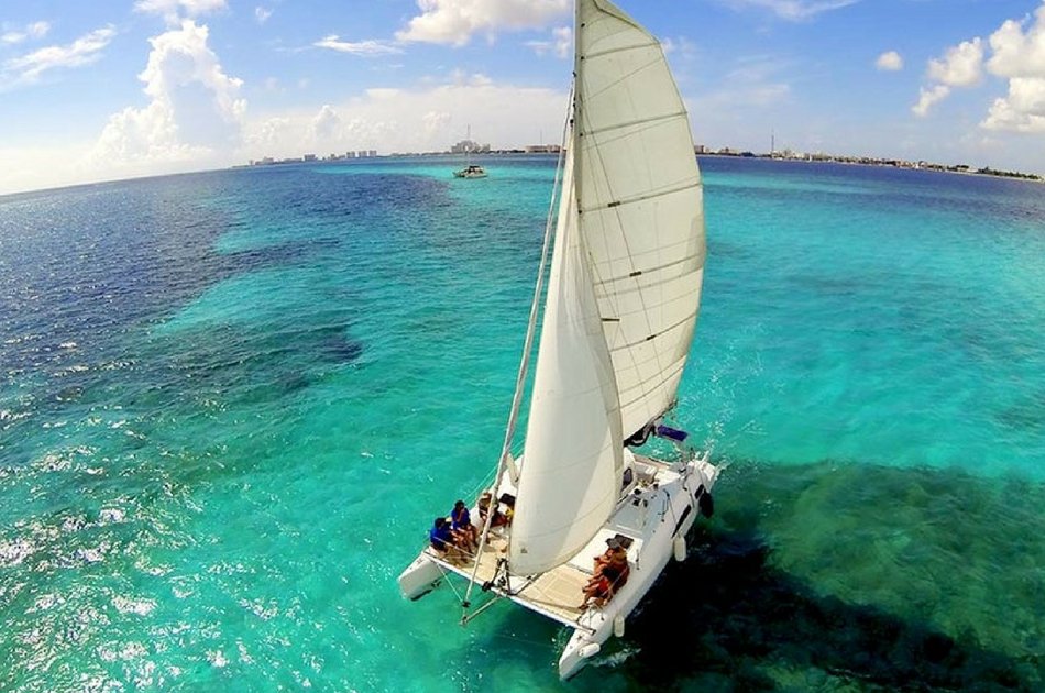 4 Hour Isla Mujeres Catamaran PDEX (up to 35 people)