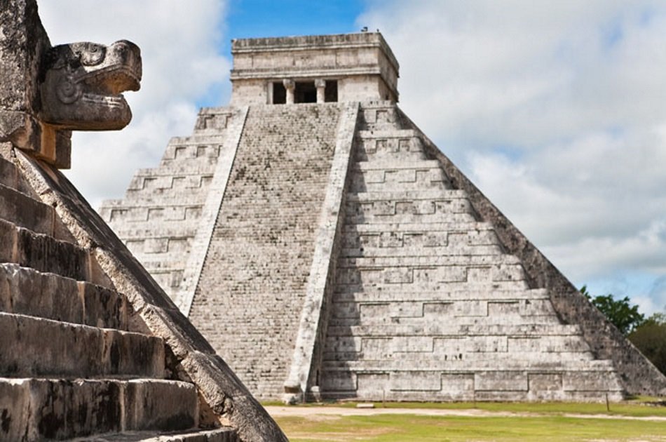 Chichen Itza, Ik Kil Cenote and Valladolid Day Tour with Lunch