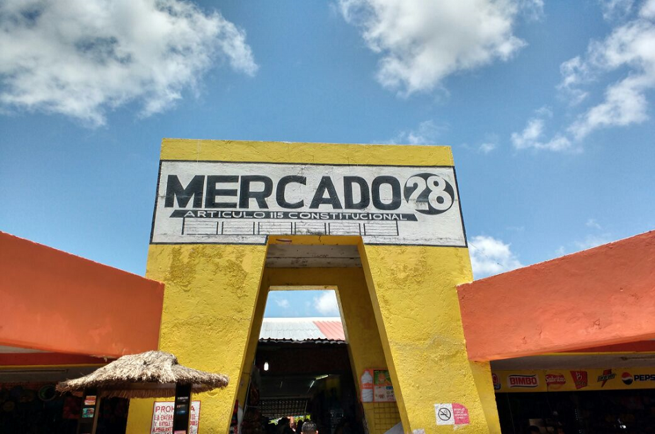 Exciting Cancun Shopping with Sightseeing Tour