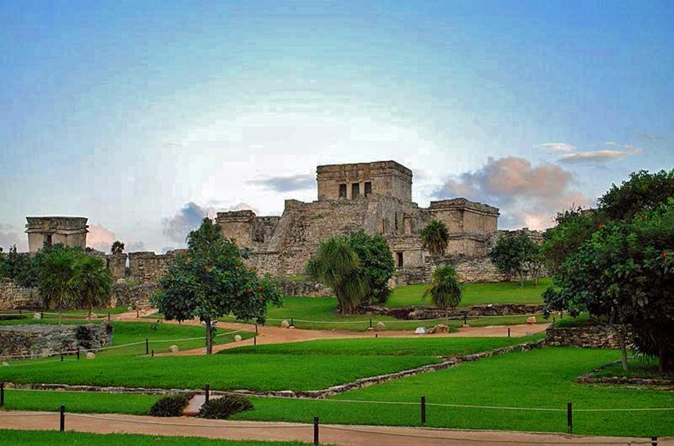 Half-Day Tulum and Sak Aktun Cave Cenote Private Tour