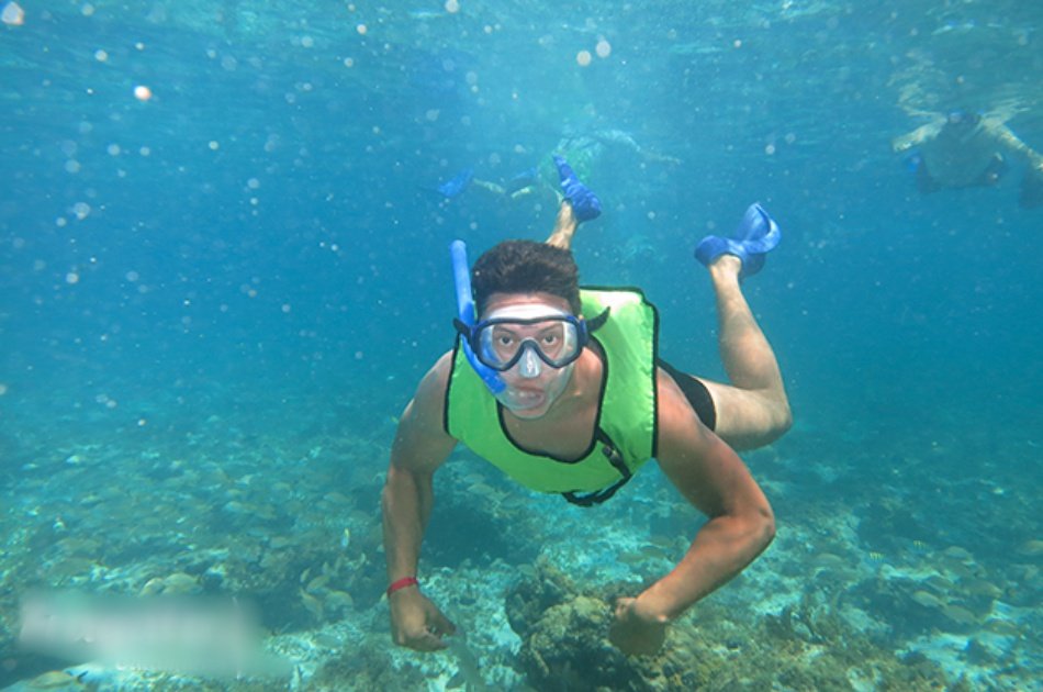 Spectacular Isla Mujeres Full Day Catamaran Tour Cancun