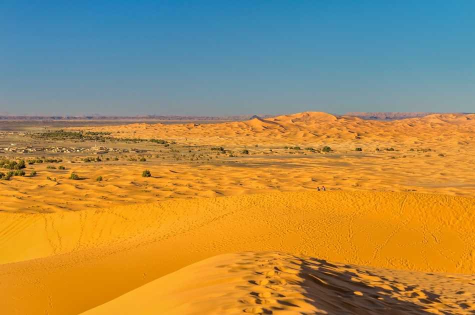 2 Days Desert Tour From Fez With Camel Ride and Overnight in Desert Camp