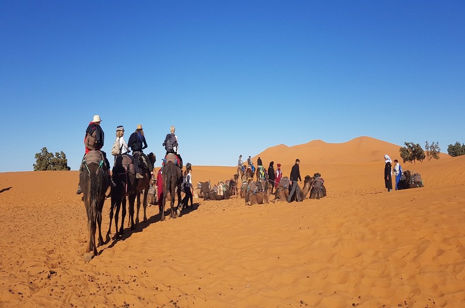 6 Days Desert Tour From Marrakech To Chefchouen Via Merzouga & Fes