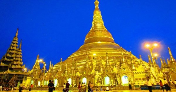 Private Full-Day Tour of Yangon in Myanmar