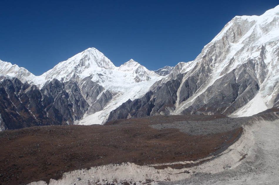 13-17 Day Private  Manaslu Circuit Trek With Larkey La Pass