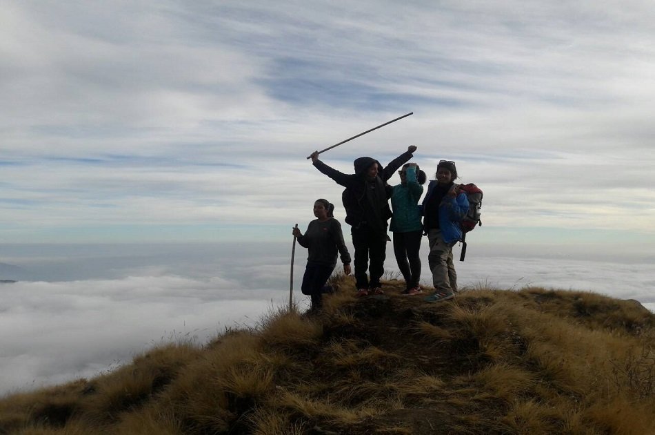 6 Days Mardi Himal Base Camp Trekking