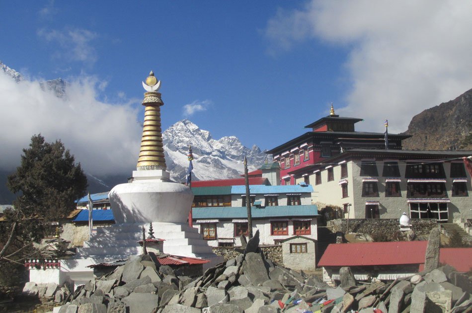 Everest Base Camp Trekking for 14 Eventful Days