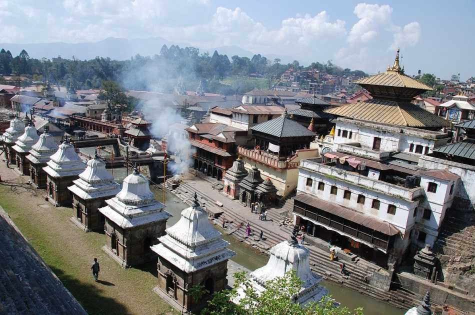 Full Day Pashupatinath Boudhanatha and Bhaktapur City Tour
