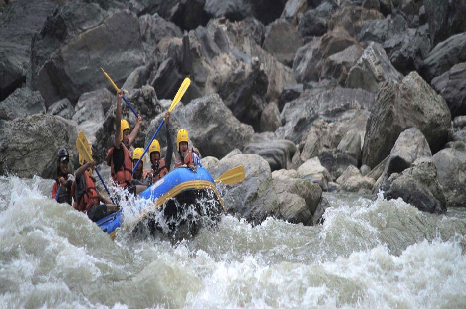 Full Day Trisuli River Rafting Private Tour