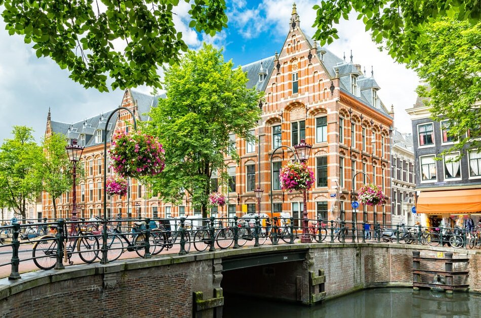 Amsterdam Hangover Recovery