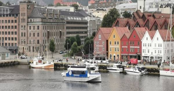 Bergen Fjord Cruise to Alversund Streams