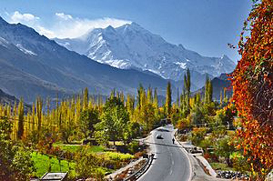 21 Day Budget Tour Hunza, Minapin, Chitral, Swat & Peshawar Pakistan