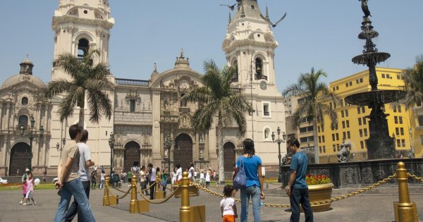 Experience Lima on an Exciting Half Day Cultural Small Group Tour