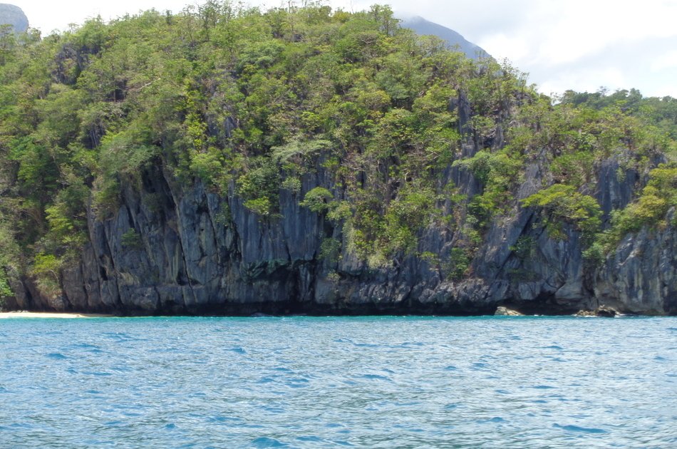 Puerto Princesa Underground River Tour With Ugong Rock Caving and Zipline