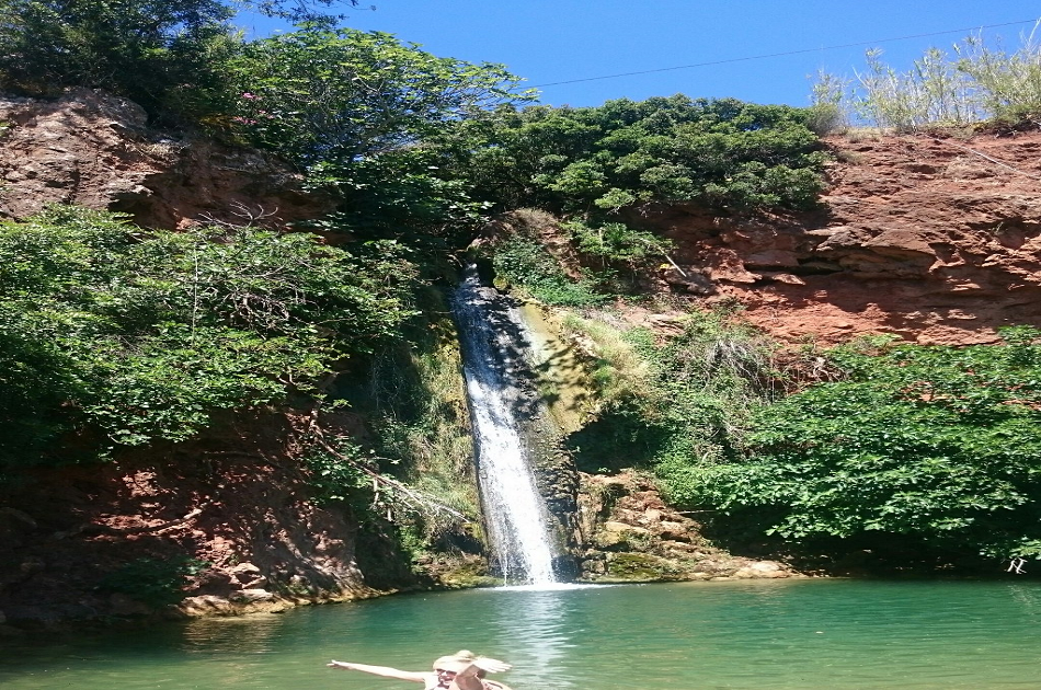 Algarve Full-Day Jeep Safari Tour with Lunch from Albufeira