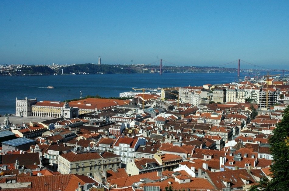 Half Day Lisbon Highlights Private Tour