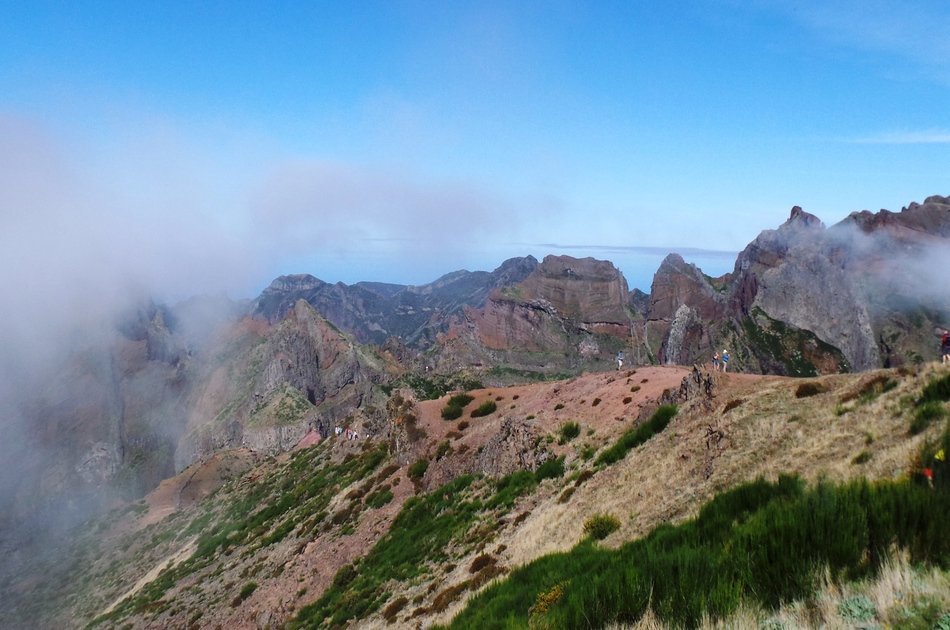 Nun's Valley & Pico Do Arieiro - Open Roof 4x4 Tour