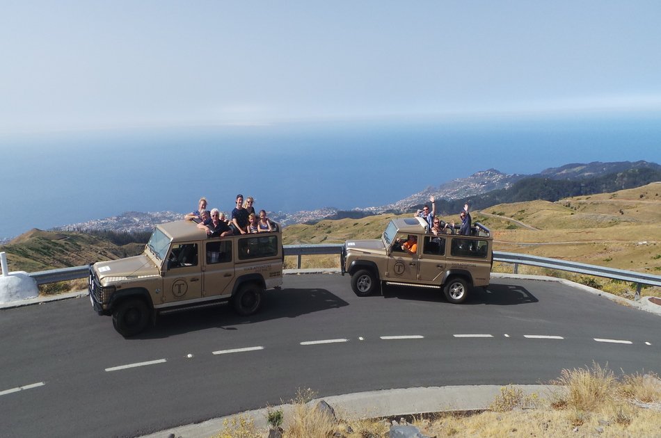 Nun's Valley & Pico Do Arieiro - Open Roof 4x4 Tour