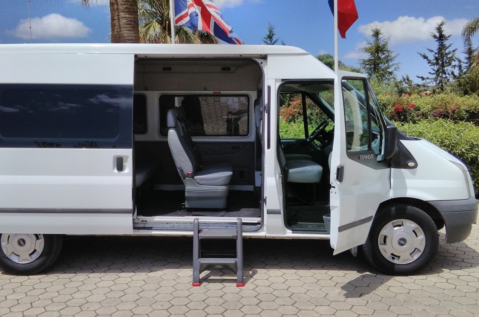 Private Arrivals Transfer from Lisbon to Lagos (1-4 Pax)