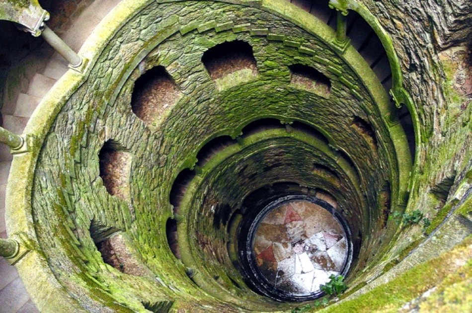 Private Sintra & Atlantic Coast Small Group Tour