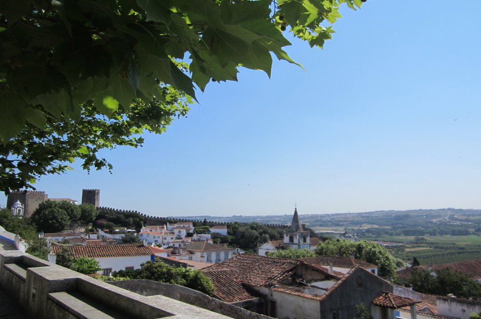 Private Small Group Tour Obidos, Alcobaça, Batalha, Fátima