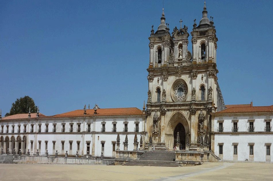Private Tour - Monasteries and more - West From Lisbon
