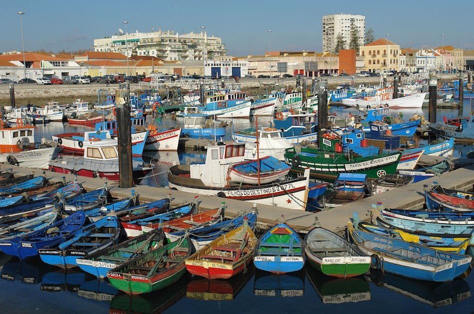 Private Transfer from Setúbal to Lisbon Airport