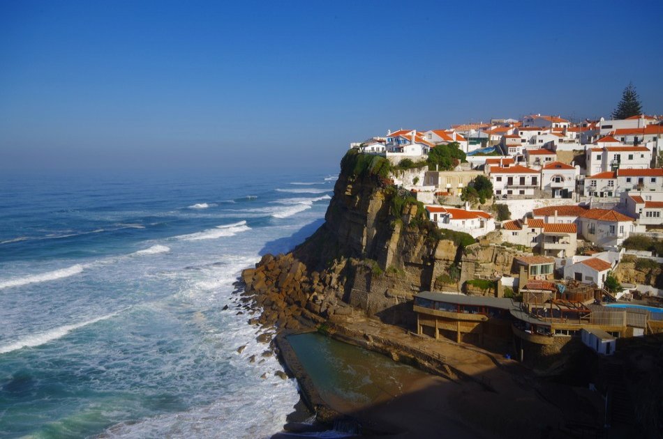 Sintra, Estoril Coast and Queluz Palace Private Tour