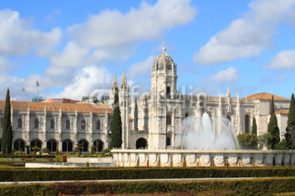 Small Group Private Lisbon Sightseeing Tour