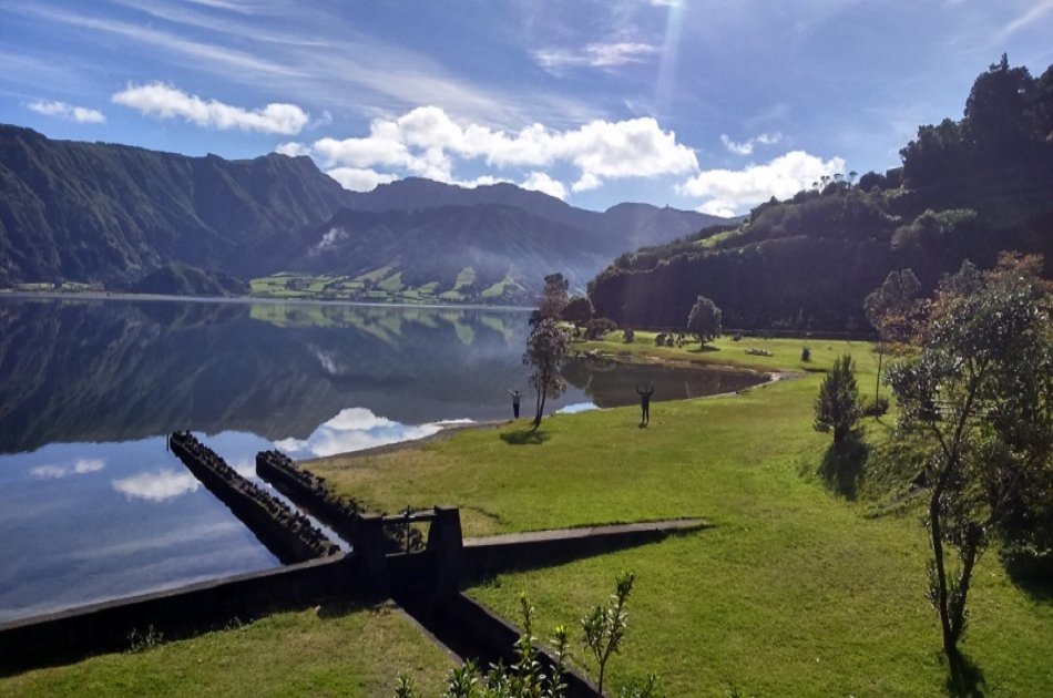 Tailored & Private Jeep Tour of the Azores