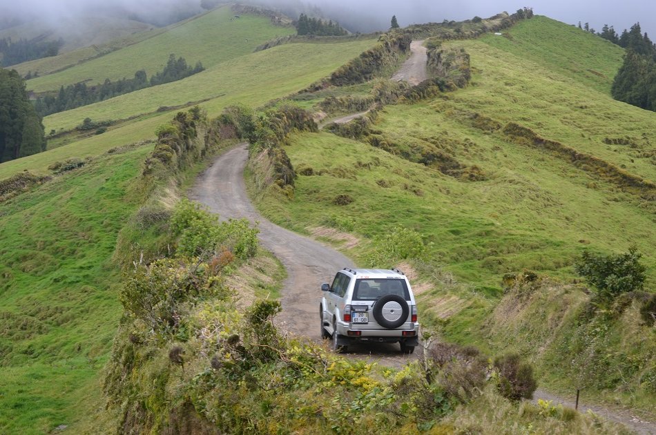 Tailored & Private Jeep Tour of the Azores
