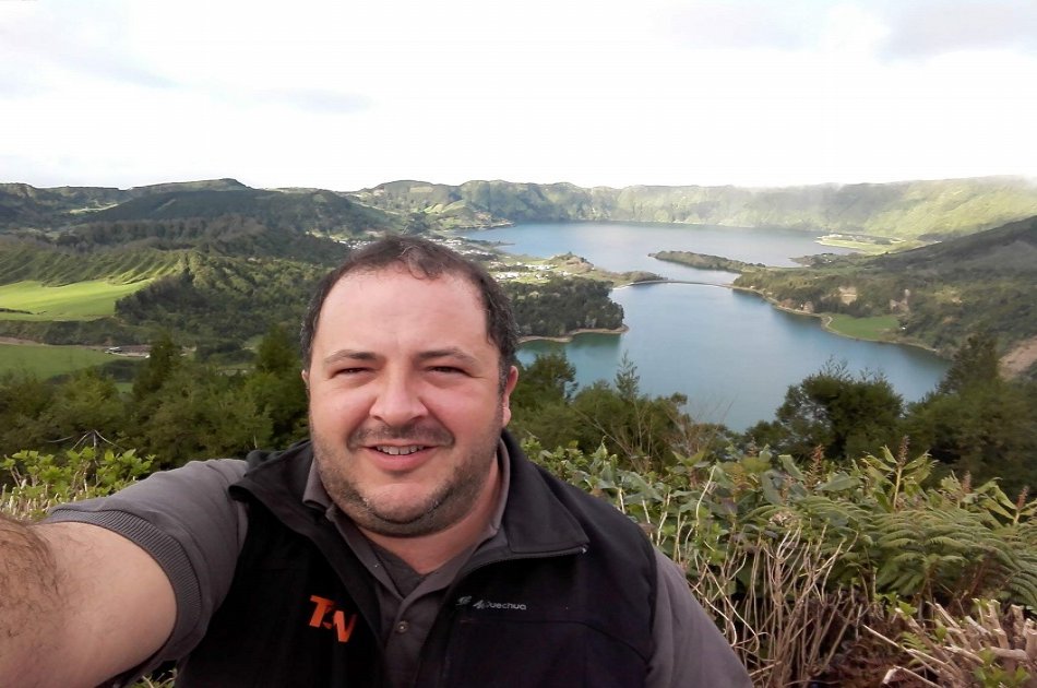 Tailored & Private Jeep Tour of the Azores