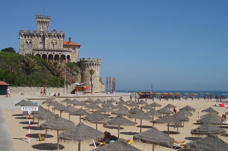 Two-Way Private Transfer Between Lisbon Airport and Estoril