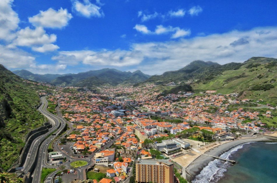 Visit East (Santana) and Peaks on Private Madeira Tours