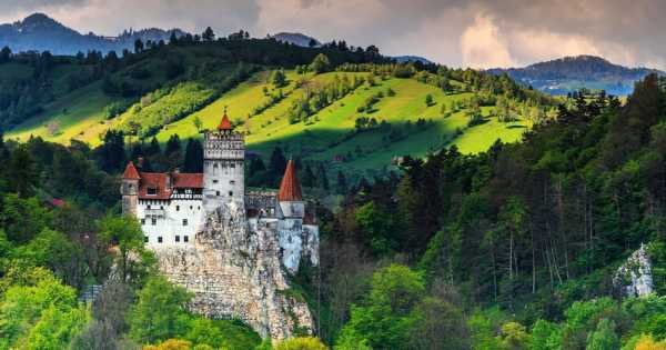 Full-Day Tour to Dracula's Castle